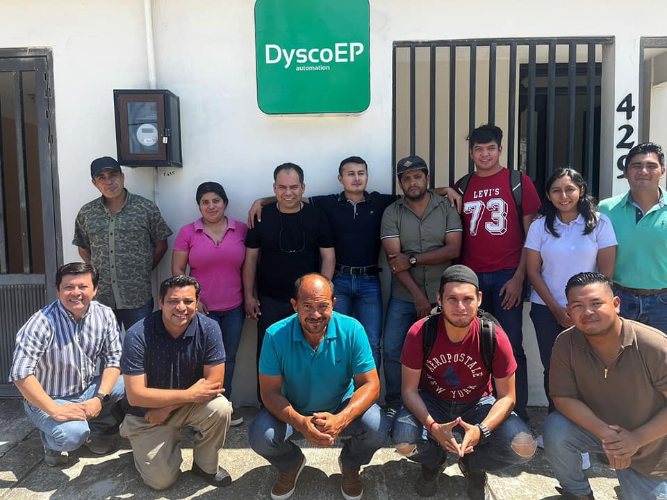 Ex alumno DYSCO University