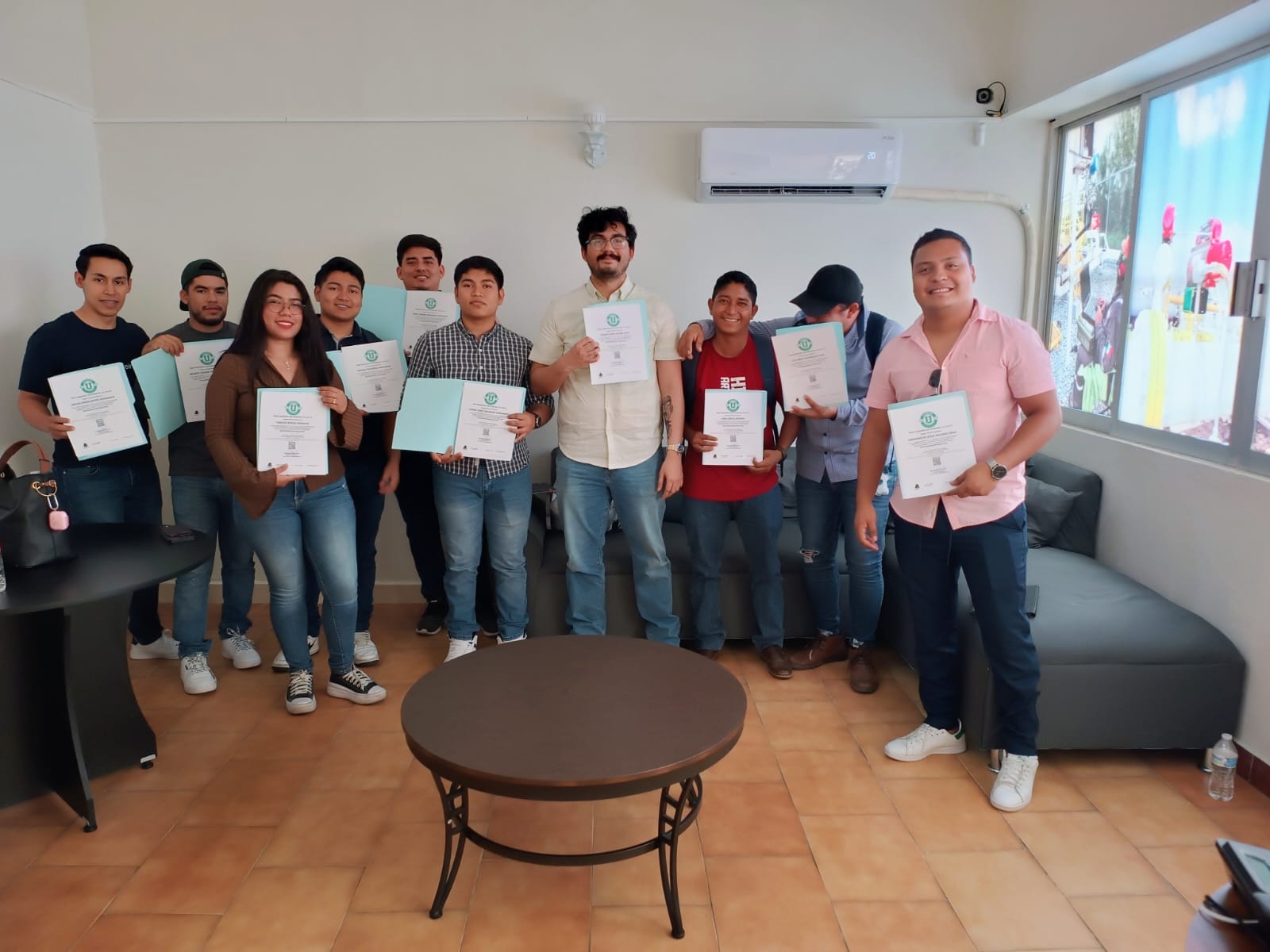 Ex alumno DYSCO University