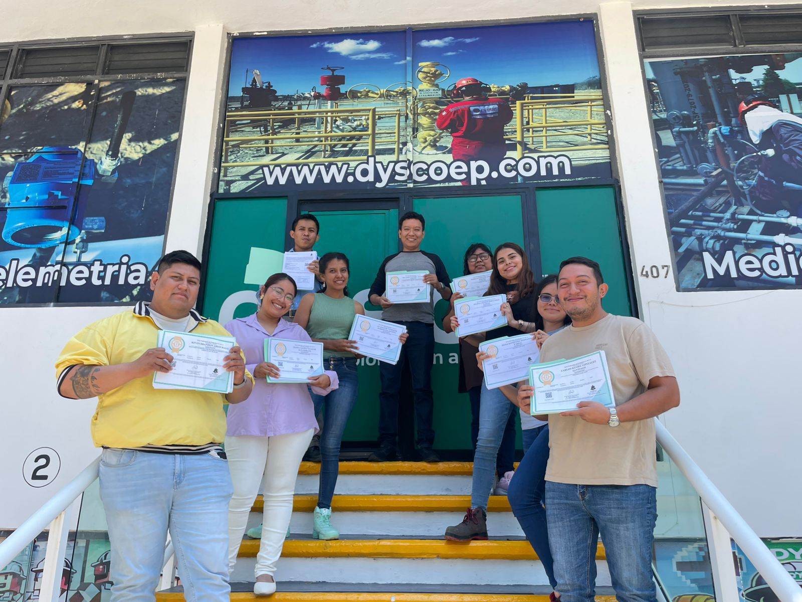 Ex alumno DYSCO University