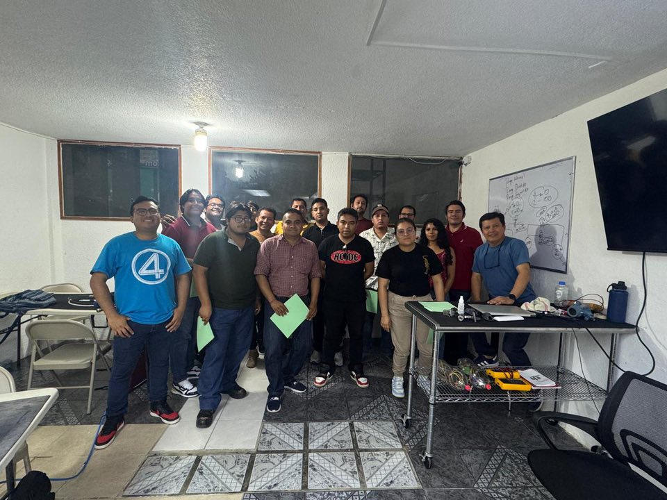 Ex alumno DYSCO University